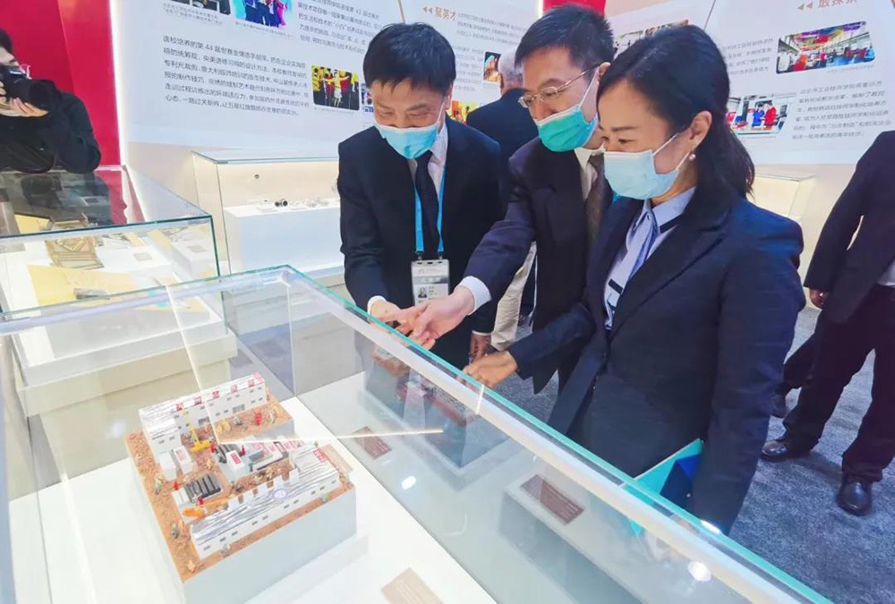 888�ڲ���-����Ϊ��,רҵ����